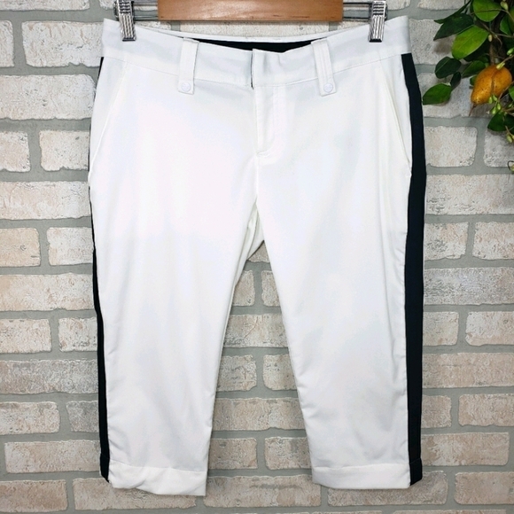 UNDER ARMOUR Golf Performance Capris White… - Picture 11 of 11